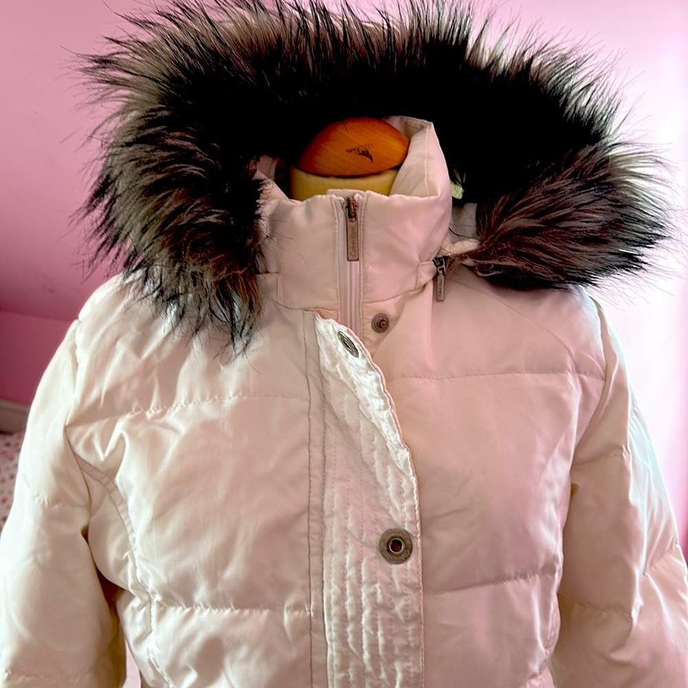 Women’s white jacket